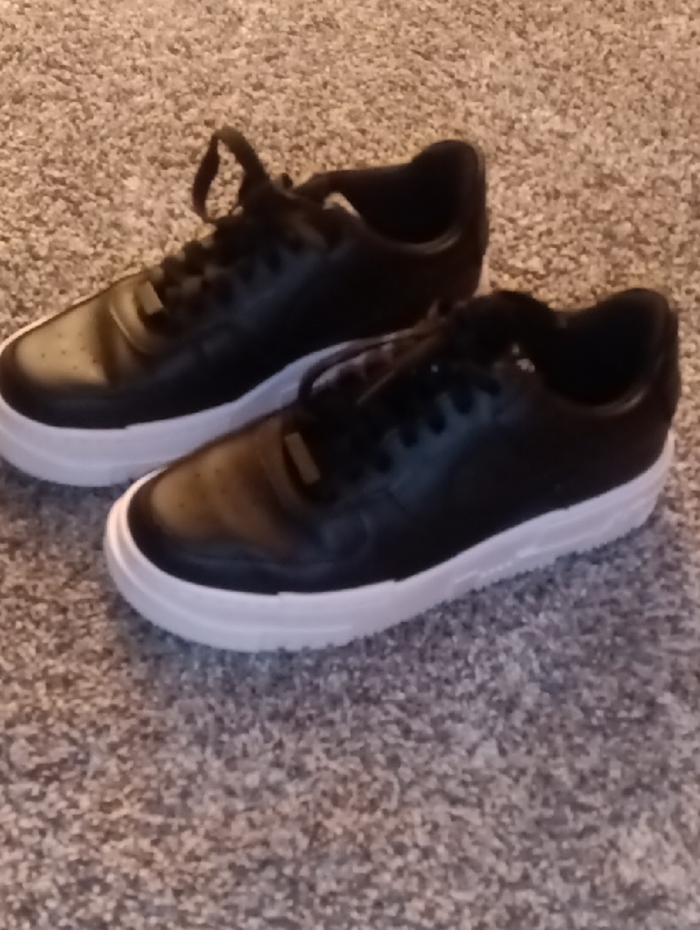 Men's 7.5 Nike Pixel AF1